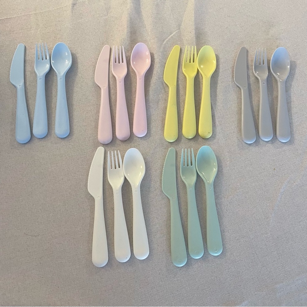🌟10/$10 MINISO Colourful Pastel Reusable Cutlery Set (6)